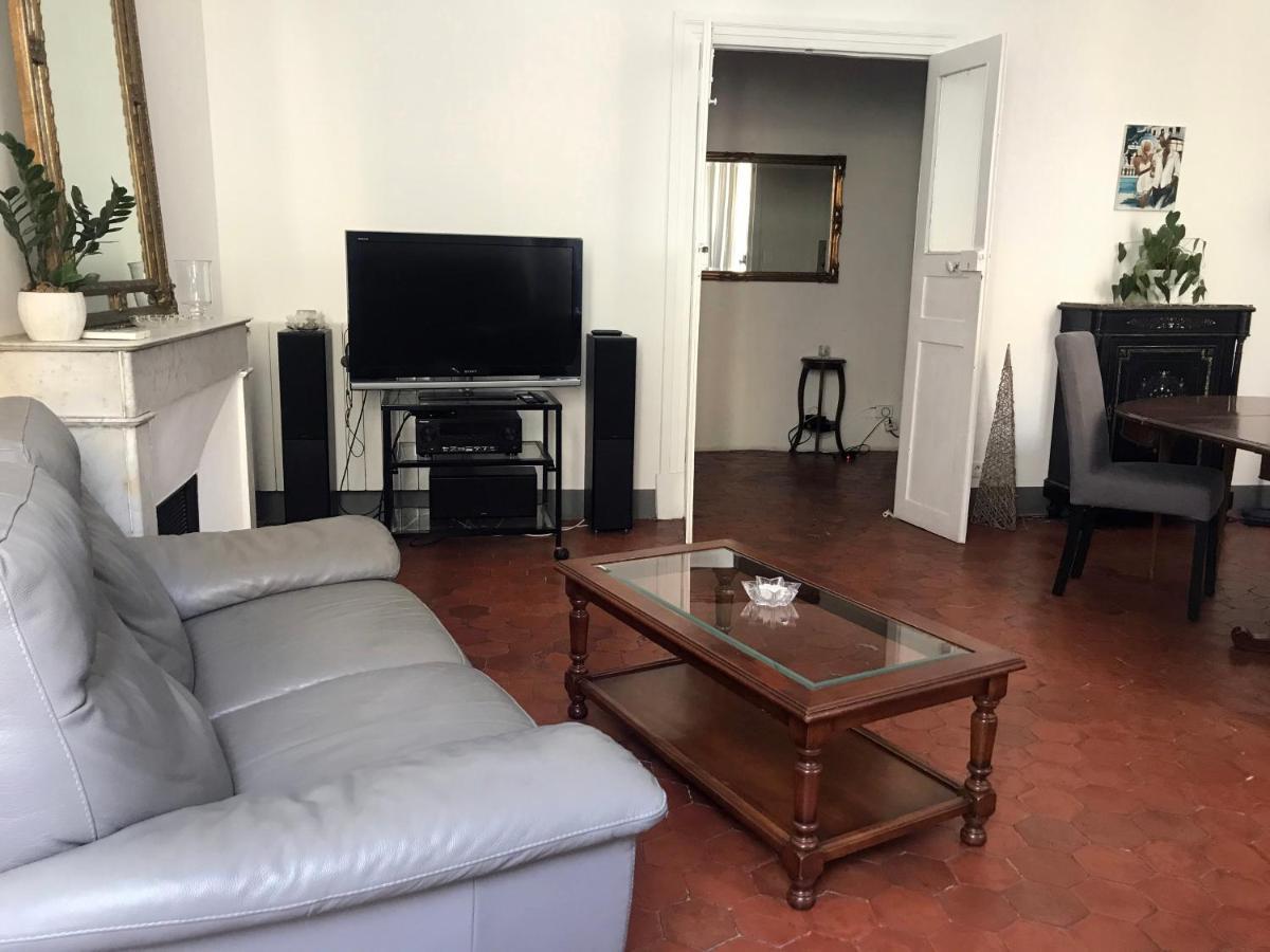 Apartment Charming In The Heart Of Ajaccio