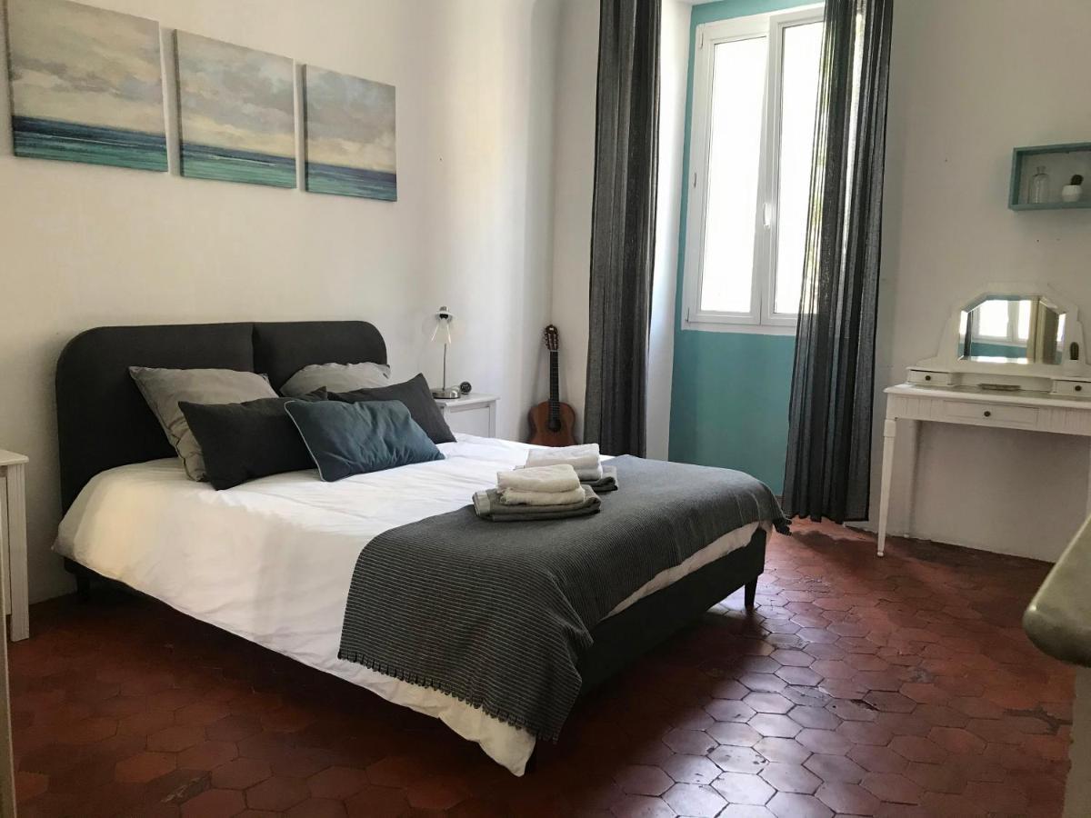 Apartment Charming In The Heart Of Ajaccio *